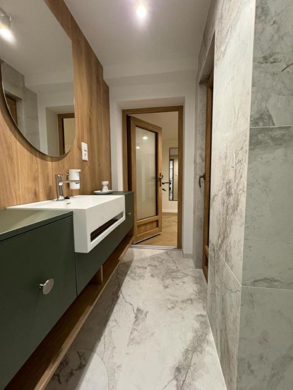 Apartament Ovoc 1.0 Chodzież Zewnętrze zdjęcie